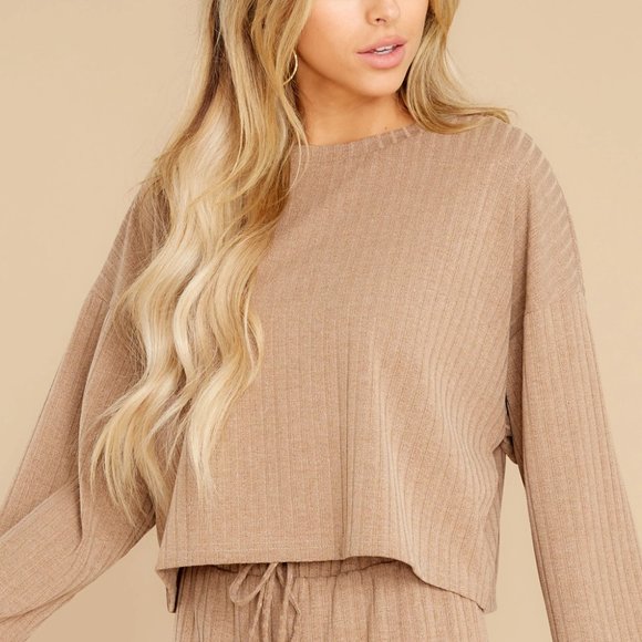 Story Taupe Top and Pant Lounge Set Casual Evening - Picture 3 of 3